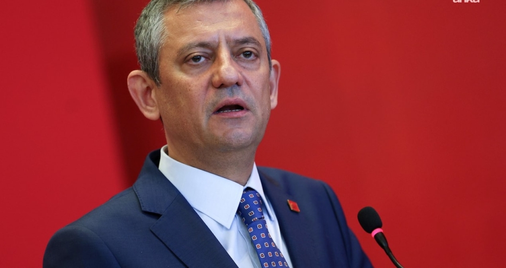 Özgür Özel Parti Genel Merkezinde Düzenlenen Milletvekili Toplantısında Gündemi Değerlendirdi