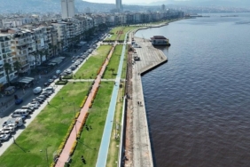 CHP İzmir İl Başkanı Gümrükçü Yedi İlçe Belediye Başkanının AKP İle Görüştüğünü İddia Etti