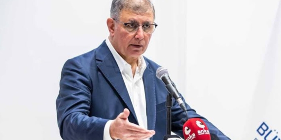 Saygı Öztürk Cemil Tugay ile Geçmişteki Parti Değiştirme İddiaları Konuşmasını Hatırlattı