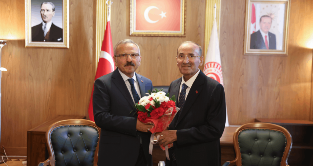 Bekir Bozdağ Sağlık Gerekçesiyle TBMM Başkanvekilliğini Yusuf Beyazıt'a Devretti